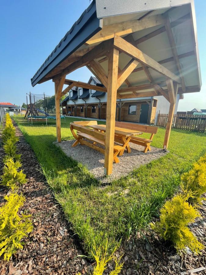 K&J Domki Letniskowe Bedzino Exteriér fotografie
